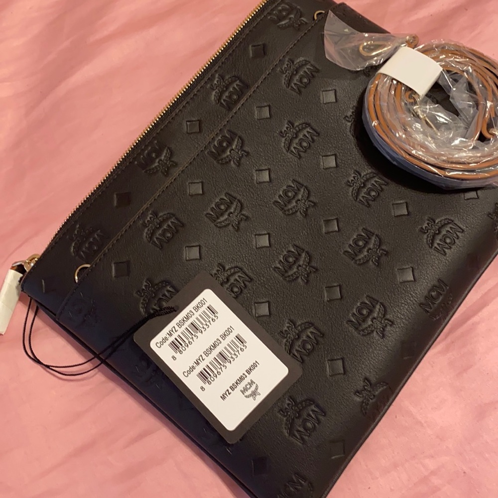 Mcm crossbody pouch
